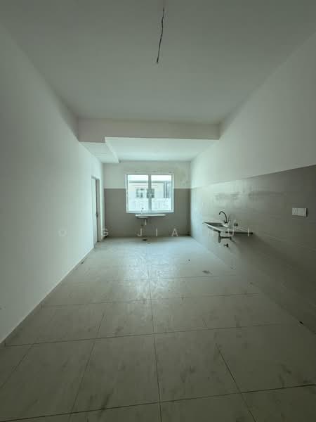 Terraced House for Sale in Bandar Sri Sendayan (Negeri Sembilan) - Ong Jia Hui - Kitchen - PropertyGuru.com.my