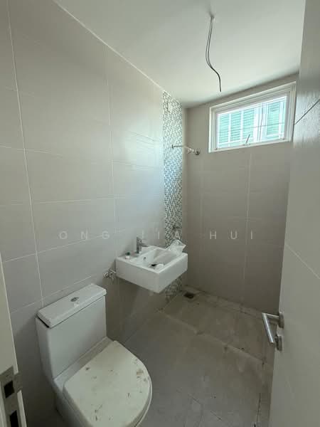 Terraced House for Sale in Bandar Sri Sendayan (Negeri Sembilan) - Ong Jia Hui - Bathroom - PropertyGuru.com.my