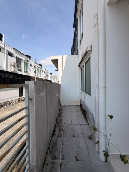 Terraced House for Sale in Bandar Sri Sendayan (Negeri Sembilan) - Ong Jia Hui - Exterior - PropertyGuru.com.my