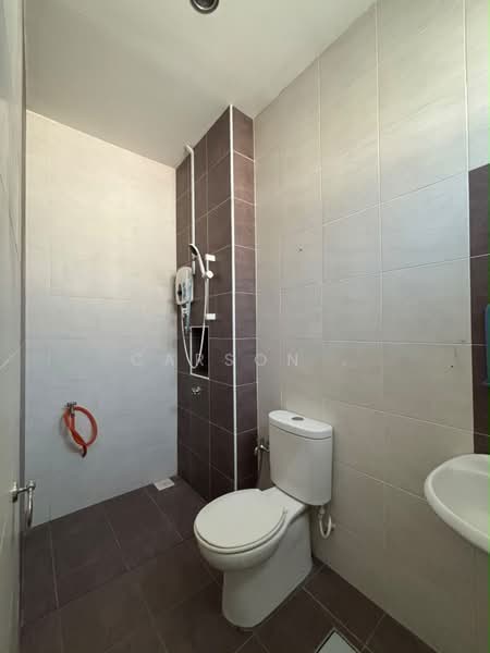 Rumah Kluster untuk Disewa di Taman Adda Heights (Tebrau) - Carson . - Bathroom - PropertyGuru.com.my
