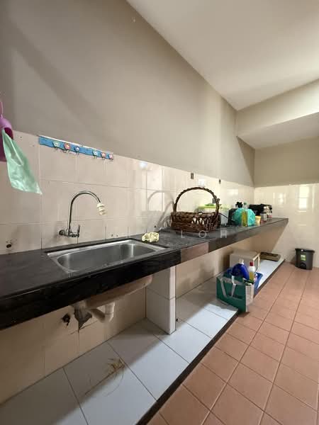 2-storey Terraced House for Rent in Taman Setia Indah (Tebrau) - Cora Loh - Kitchen - PropertyGuru.com.my