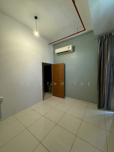 Service Residence for Rent at Serviced Residence @ 3 Towers - Reilynn Tue - Interior - PropertyGuru.com.my