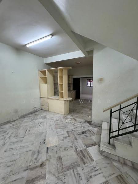 2-storey Terraced House for Sale in Taman Menglembu Berlian (Menglembu) - Joseph Wong - Interior - PropertyGuru.com.my