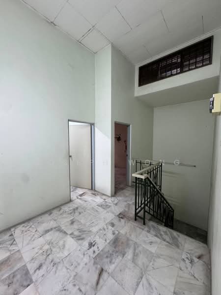 2-storey Terraced House for Sale in Taman Menglembu Berlian (Menglembu) - Joseph Wong - Interior - PropertyGuru.com.my