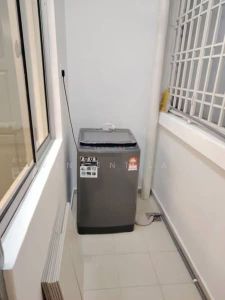 Pangsapuri untuk Dijual di Lake View Suites - Vincent Lai - Balcony - PropertyGuru.com.my