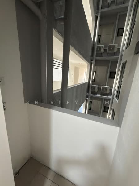 Kediaman Servis untuk Disewa di Myara Park - Shirley Lim - Yard - PropertyGuru.com.my