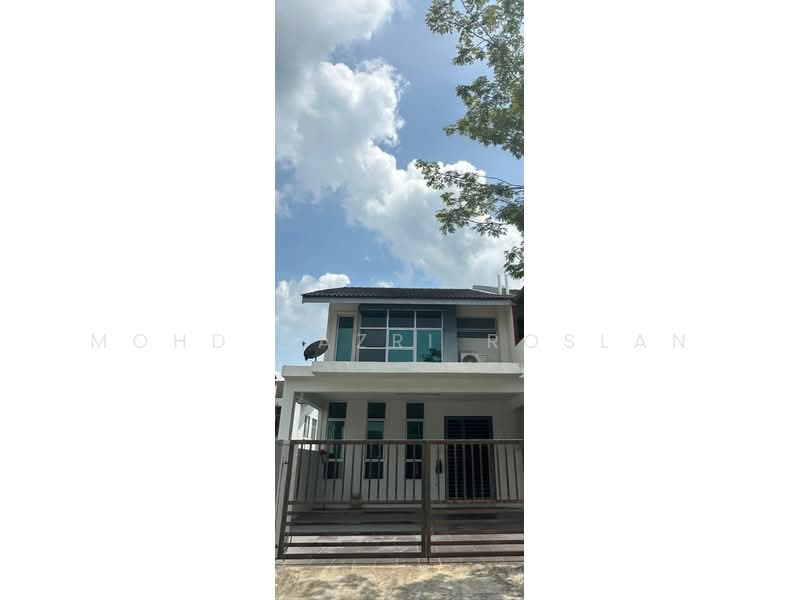 Rumah Teres 2-Tingkat untuk Dijual di Kajang (Selangor) - Mohd Nazri Roslan - Exterior - PropertyGuru.com.my