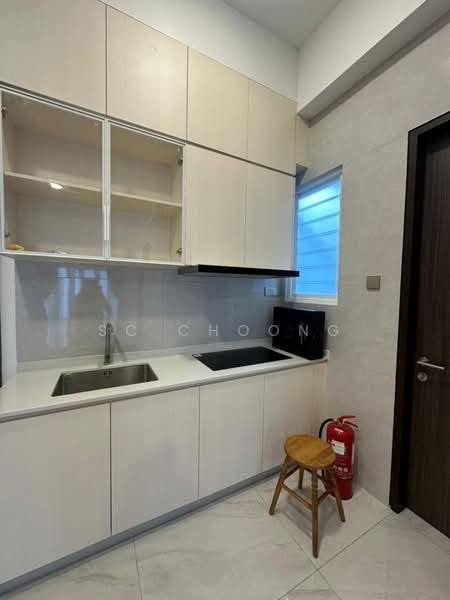 Kondominium untuk Disewa di Codrington Residence - SC Choong - Kitchen - PropertyGuru.com.my