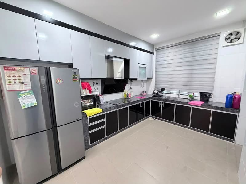 2-storey Terraced House for Sale in Mutiara Rini (Skudai) - Cindy Lim - Kitchen - PropertyGuru.com.my