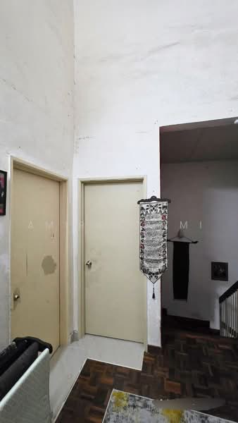 Rumah Teres 2-Tingkat untuk Dijual di Subang Bestari (Shah Alam) - Amirah Azmi - Interior - PropertyGuru.com.my