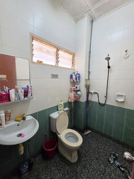 2-storey Terraced House for Sale in Subang Bestari (Shah Alam) - Amirah Azmi - PropertyGuru.com.my