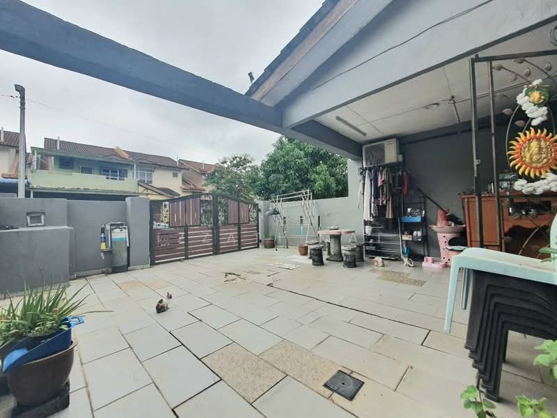 2-storey Terraced House for Sale in Bandar Saujana Putra (Tanjong Duabelas) - Izzati Mat - Exterior - PropertyGuru.com.my