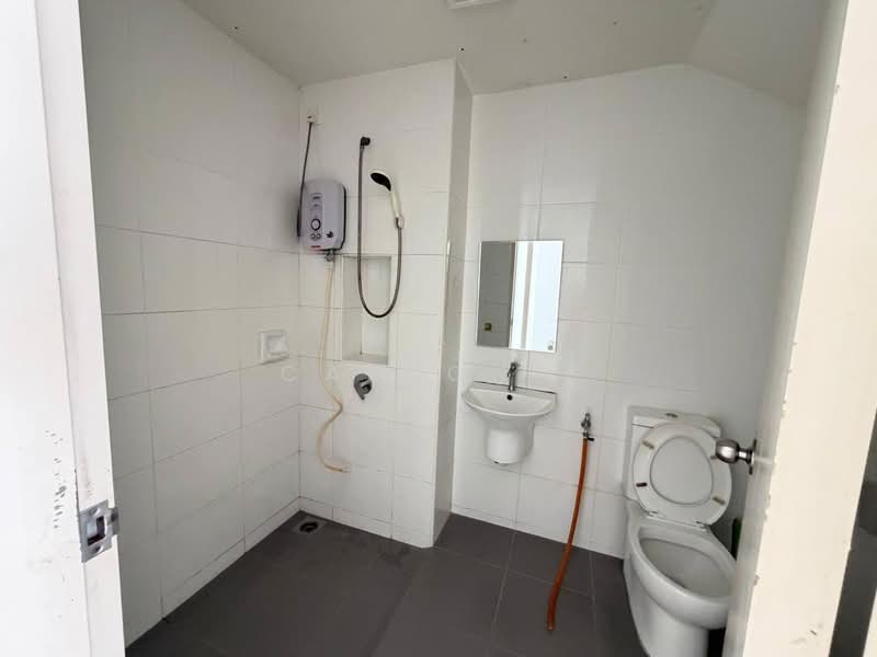 Terraced House for Sale in Johor Bahru (Johor) - Carson . - Bathroom - PropertyGuru.com.my