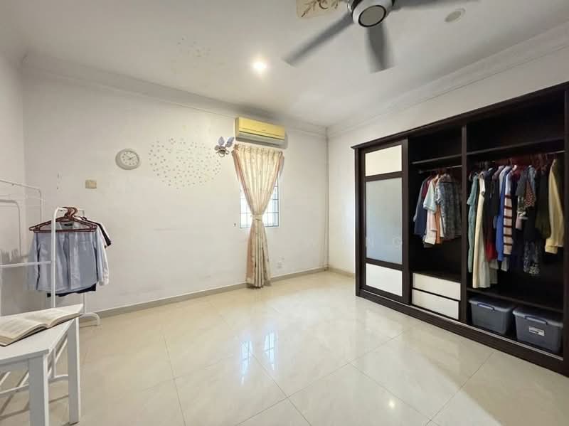 2-storey Terraced House for Sale in Rawang Perdana 2 (Rawang) - Danny Wong - Bedroom - PropertyGuru.com.my