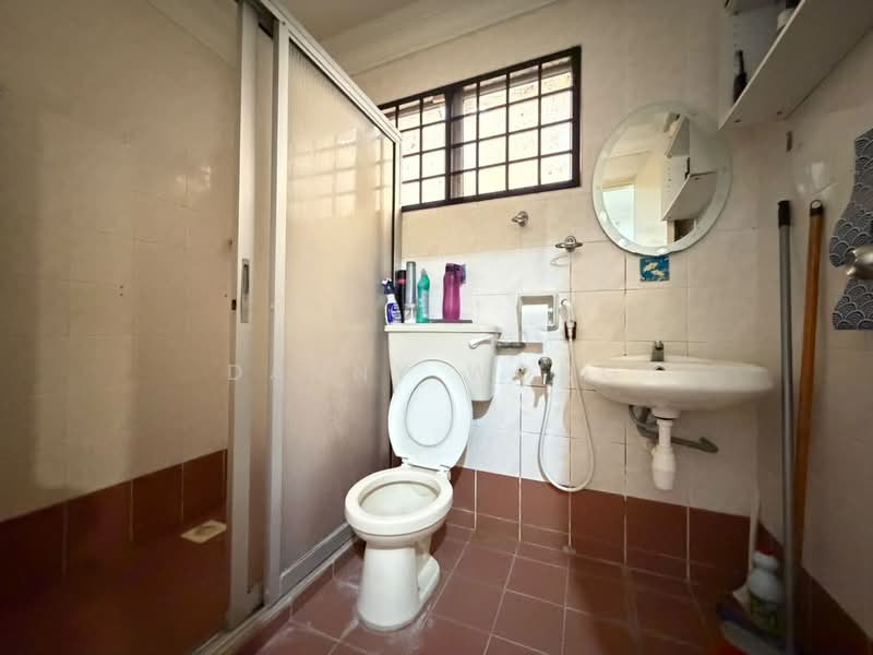 2-storey Terraced House for Sale in Rawang Perdana 2 (Rawang) - Danny Wong - Bathroom - PropertyGuru.com.my