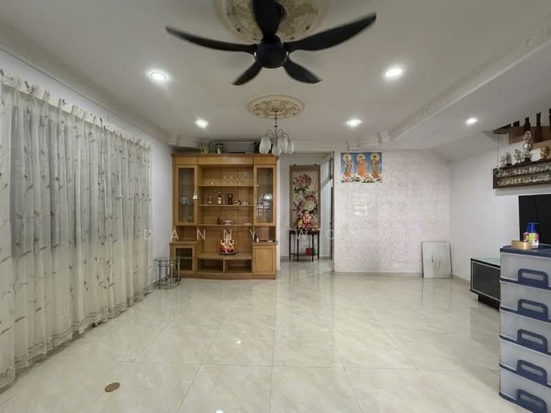 2-storey Terraced House for Sale in Rawang Perdana 2 (Rawang) - Danny Wong - Living Room - PropertyGuru.com.my