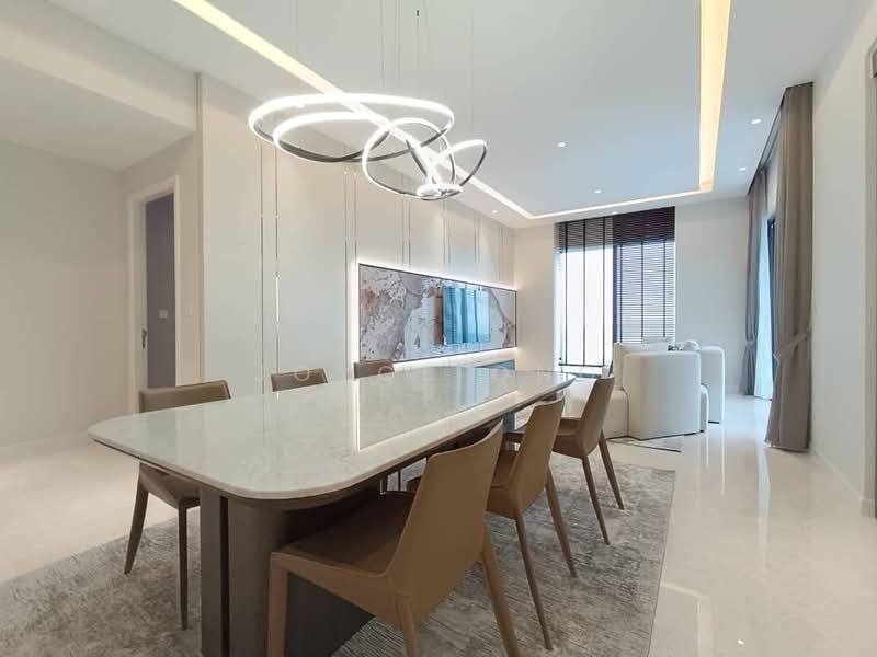 Kediaman Servis untuk Dijual di The Astaka @ 1 Bukit Senyum - Joyce Ong - Dining Room - PropertyGuru.com.my