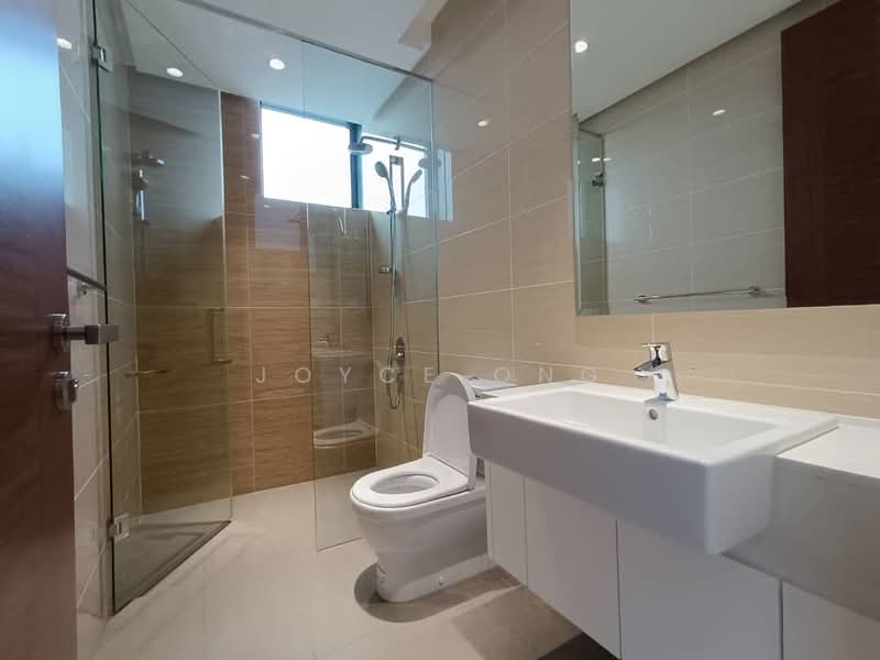 Kediaman Servis untuk Dijual di The Astaka @ 1 Bukit Senyum - Joyce Ong - Bathroom - PropertyGuru.com.my