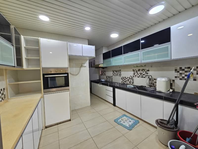 2-storey Terraced House for Sale in Puchong (Selangor) - Eu Gin - Kitchen - PropertyGuru.com.my