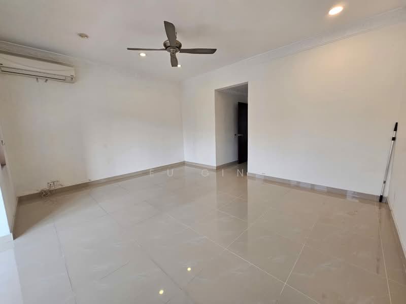 2-storey Terraced House for Sale in Puchong (Selangor) - Eu Gin - Living Room - PropertyGuru.com.my