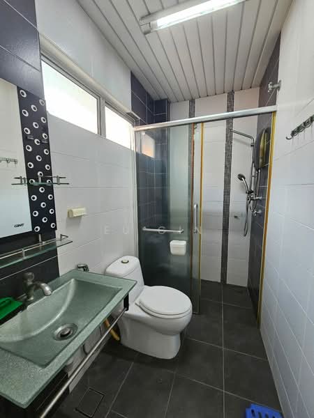 2-storey Terraced House for Sale in Puchong (Selangor) - Eu Gin - Bathroom - PropertyGuru.com.my