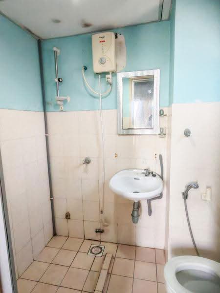 Kondominium untuk Disewa di Palm Spring @ Damansara - Ric Cheah - Bathroom - PropertyGuru.com.my