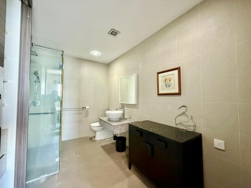 Kondominium untuk Disewa di Pearl Regency - Lee Xue Chen - Bathroom - PropertyGuru.com.my