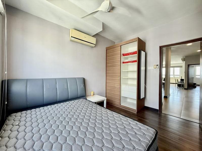 Kondominium untuk Disewa di Pearl Regency - Lee Xue Chen - Bedroom - PropertyGuru.com.my