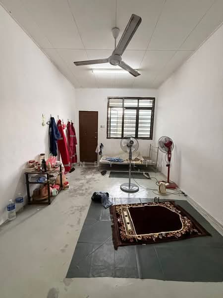 2-storey Terraced House for Sale in Taman Megah Ria (Masai) - Cindy Lim - Bedroom - PropertyGuru.com.my