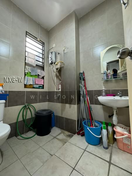 Bungalow House for Sale in Taman Aman Perdana (Kapar) - Wilson Ng - Bathroom - PropertyGuru.com.my