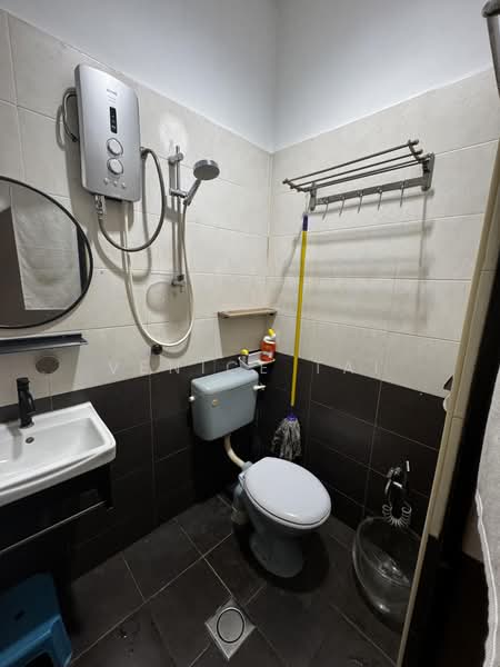 Flat for Sale at Taman Desa Cheras - Venice Tai - Bathroom - PropertyGuru.com.my