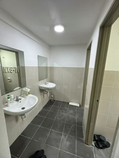 Semi-D Factory for Sale in Kapar (Selangor) - Wilson Ng - Bathroom - PropertyGuru.com.my