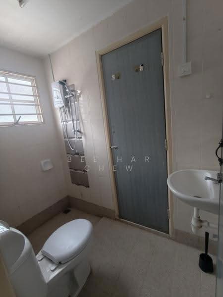2-storey Terraced House for Sale in Alam Nusantara (Setia Alam) - Bee Har Chew - Bathroom - PropertyGuru.com.my
