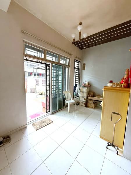 2-storey Terraced House for Sale in Taman JP Perdana (Johor Bahru) - Karl Lim - Living Room - PropertyGuru.com.my
