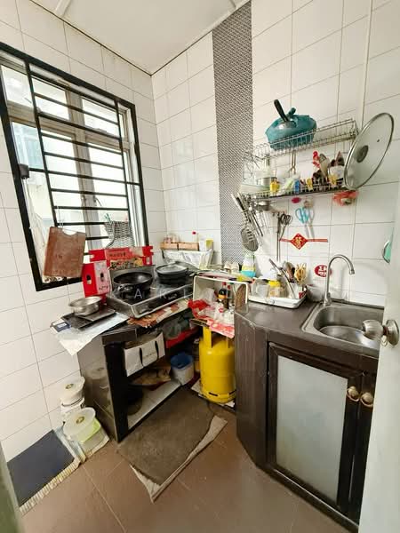 2-storey Terraced House for Sale in Taman JP Perdana (Johor Bahru) - Karl Lim - Kitchen - PropertyGuru.com.my