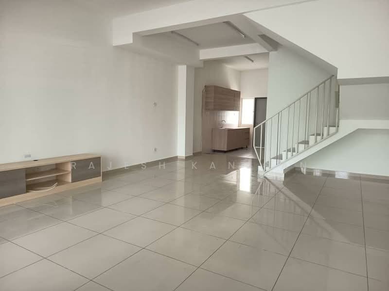 2-storey Terraced House for Rent in Rawang (Selangor) - Rajesh Kanesan - Living Room - PropertyGuru.com.my
