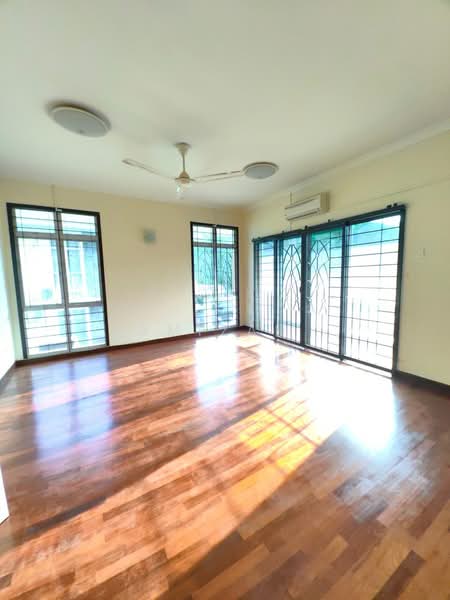Rumah Berkembar untuk Disewa di Presint 15 (Putrajaya) - Hamizah . - Living Room - PropertyGuru.com.my
