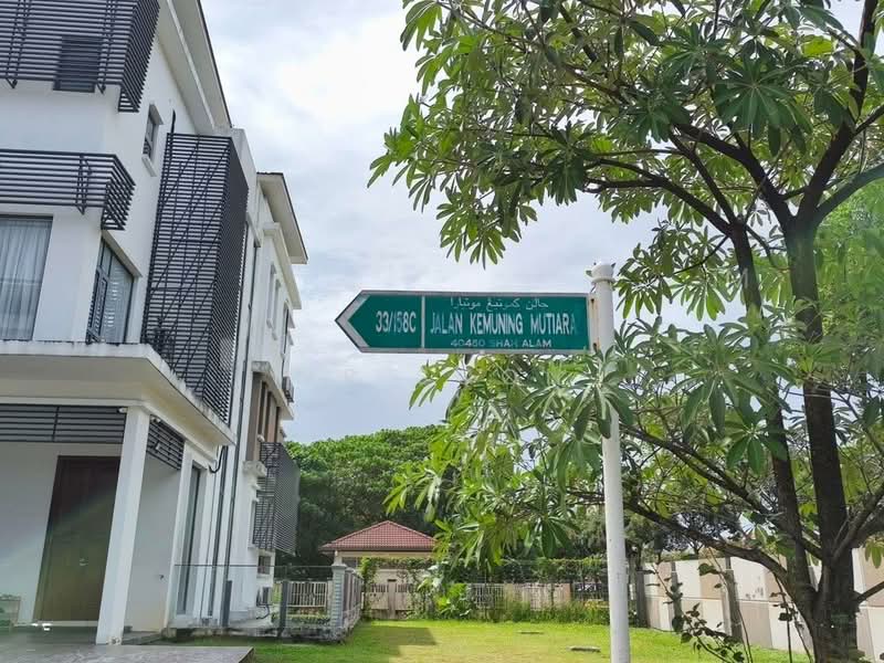 Bungalow House for Sale in Shah Alam (Selangor) - Mr Soon - Exterior - PropertyGuru.com.my