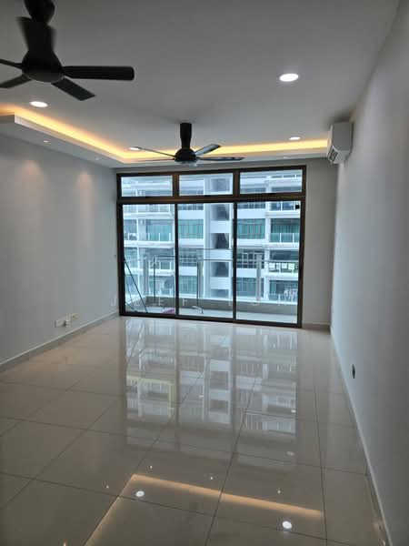 Kondominium untuk Disewa di PARC Regency (Residensi Masai) - Jeff Toh - Living Room - PropertyGuru.com.my
