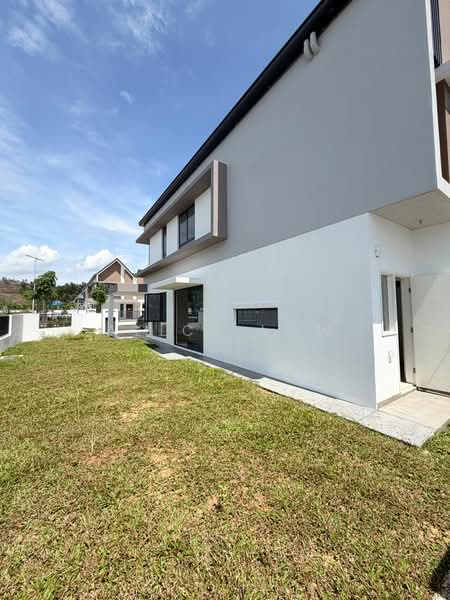 Rumah Teres 2-Tingkat untuk Dijual di Kota Emerald (Rawang) - Alice Low - Exterior - PropertyGuru.com.my