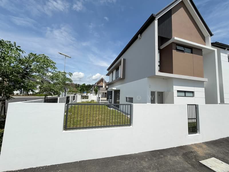 Rumah Teres 2-Tingkat untuk Dijual di Kota Emerald (Rawang) - Alice Low - Exterior - PropertyGuru.com.my