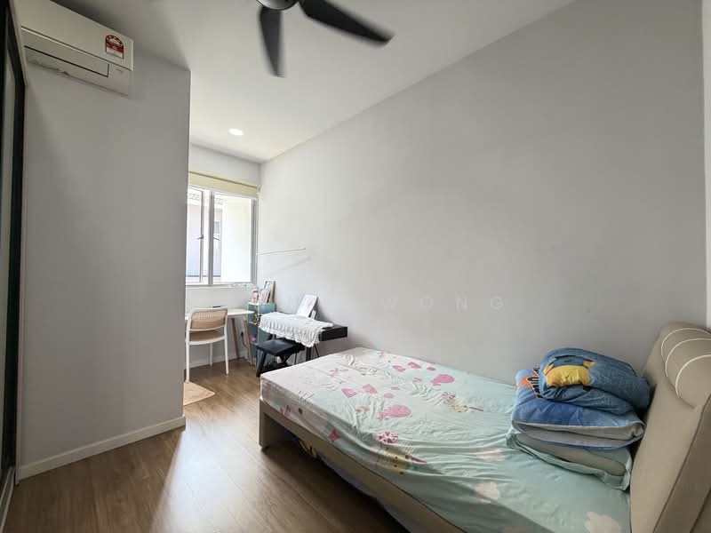2-storey Terraced House for Sale in Tamansari (Rawang) - Danny Wong - Bedroom - PropertyGuru.com.my