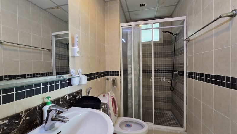 Service Residence for Sale at Seri Bukit Ceylon - Rehvus Tan - Bathroom - PropertyGuru.com.my