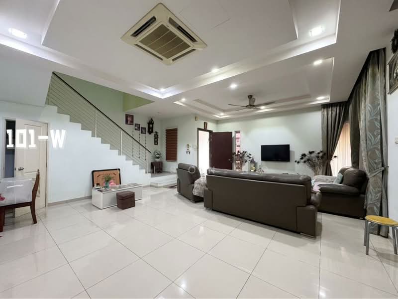 Semi-Detached House for Sale in Ambang Botanic (Klang) - Wilson Ng - Living Room - PropertyGuru.com.my