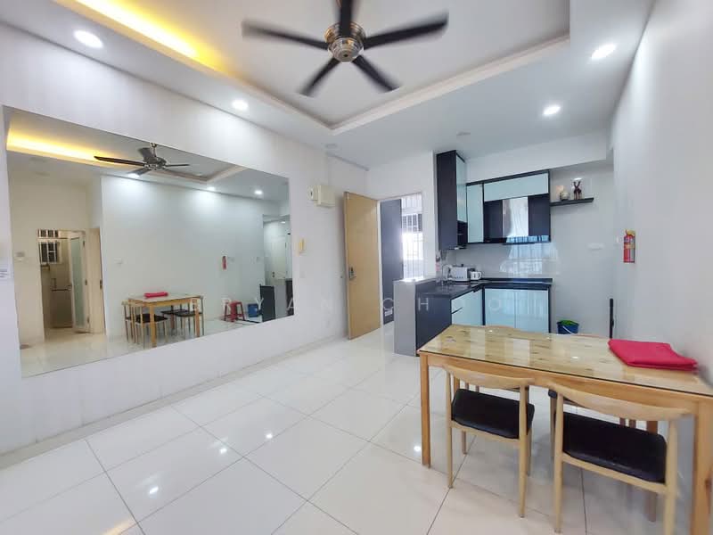 Service Residence for Sale at Skypod Residence - Bryan Choo - Kitchen - PropertyGuru.com.my