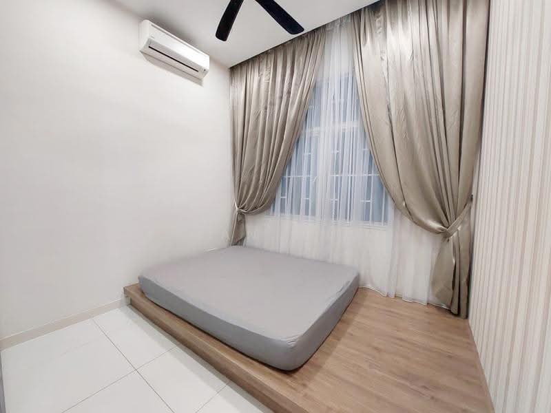 Service Residence for Sale at Skypod Residence - Bryan Choo - Bedroom - PropertyGuru.com.my