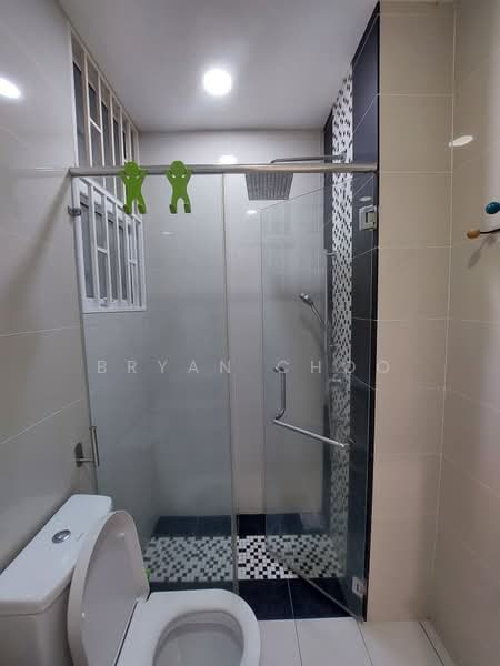 Service Residence for Sale at Skypod Residence - Bryan Choo - Bathroom - PropertyGuru.com.my