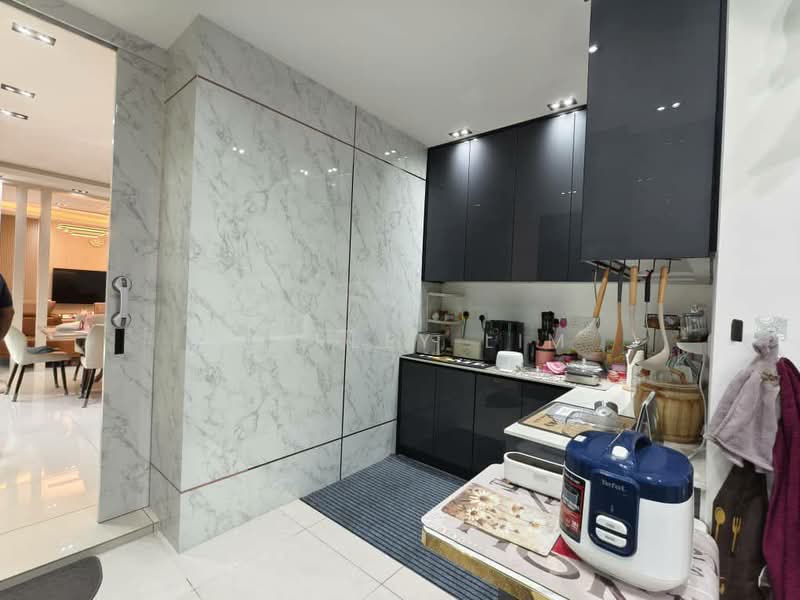 Cluster House for Sale in Iskandar Puteri (Nusajaya) (Johor) - Shirley Lim - Kitchen - PropertyGuru.com.my