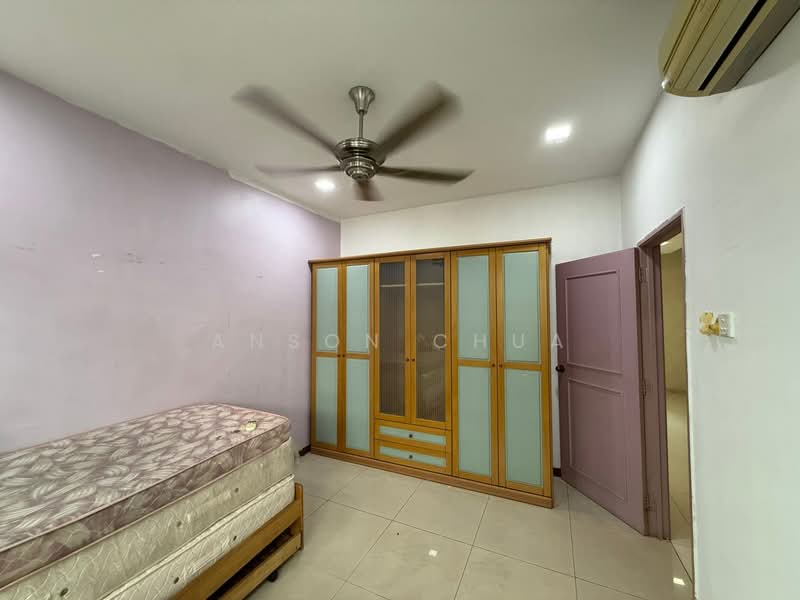 Banglo Pautan untuk Dijual di Taman Austin Perdana (Tebrau) - Anson Chua - Bedroom - PropertyGuru.com.my