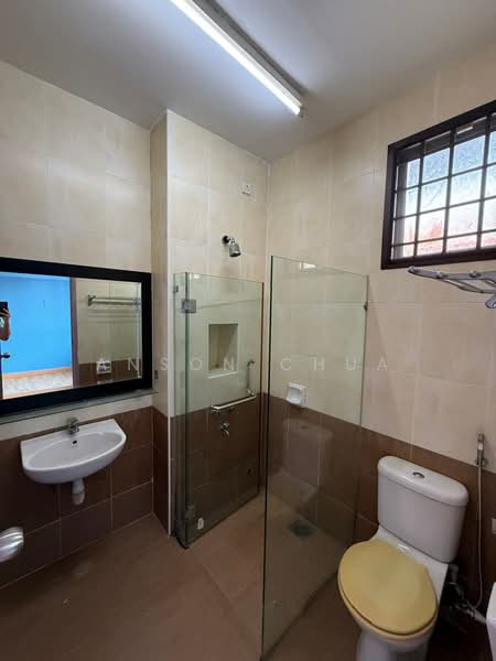 Banglo Pautan untuk Dijual di Taman Austin Perdana (Tebrau) - Anson Chua - Bathroom - PropertyGuru.com.my